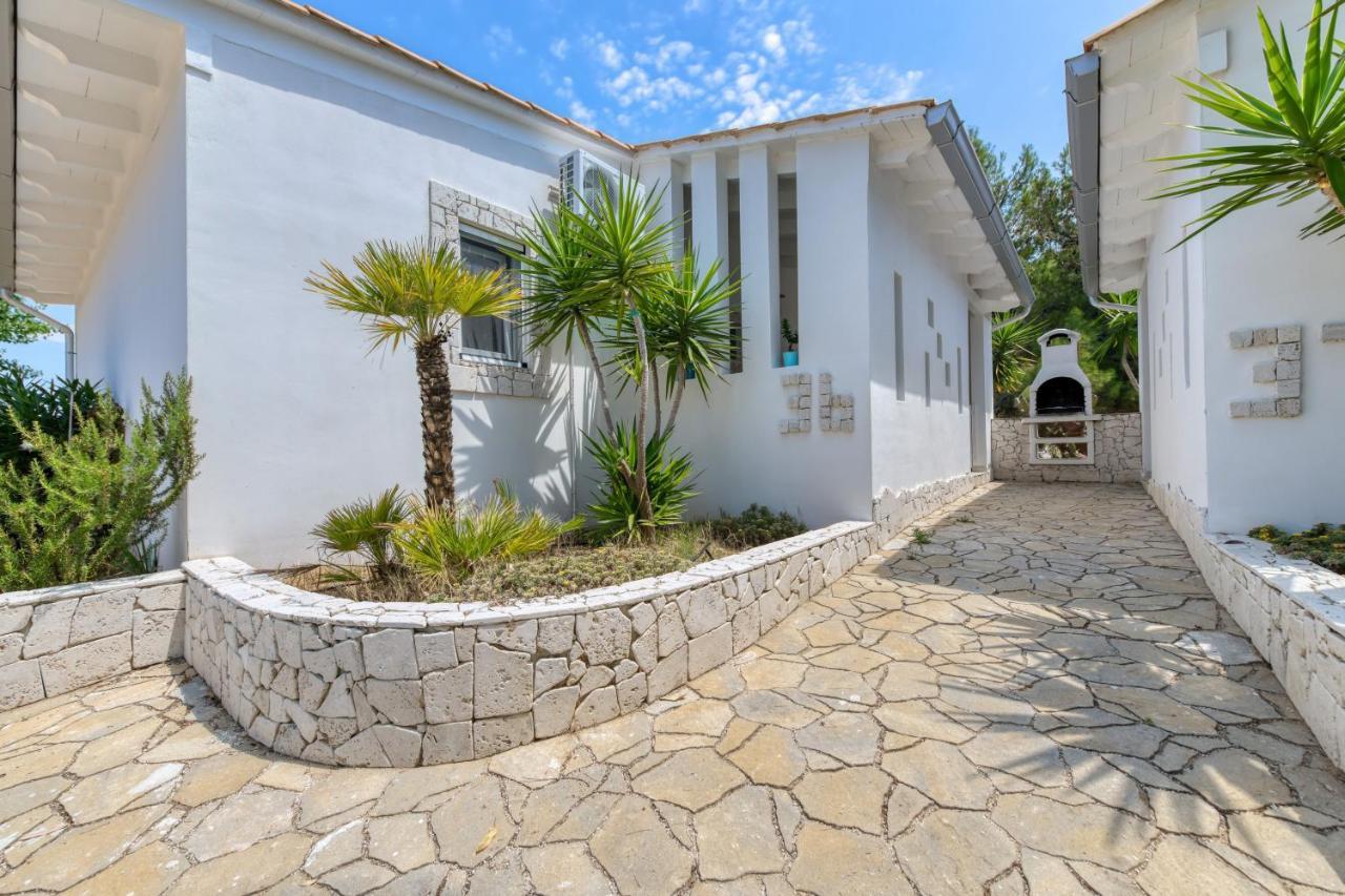 Malia Village Vieste Exteriör bild